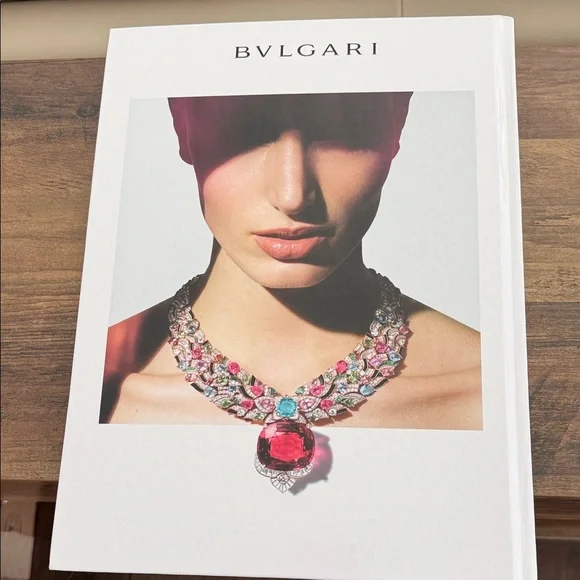 Bulgari Vibrant Gemstone Necklace - Picture 4 of 4